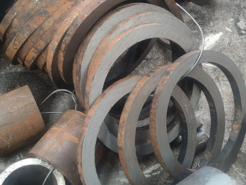 尼勒克42CrMo无缝钢管切割